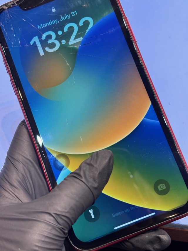 iPhoneXR　画面修理