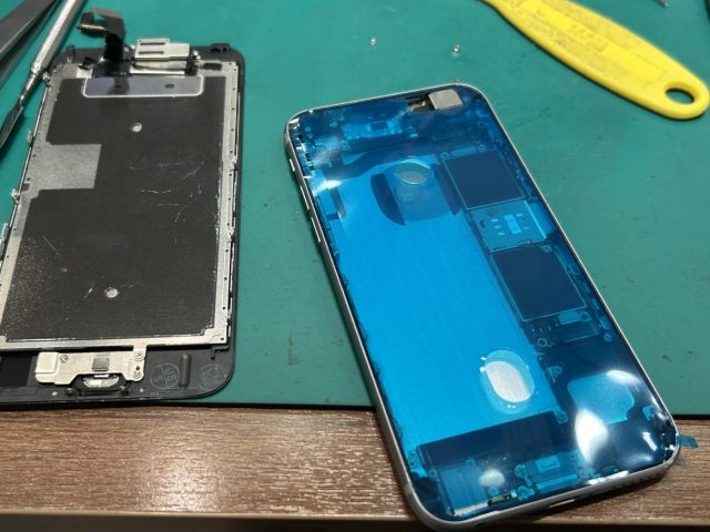 iPhone6s　生活防水パッキン