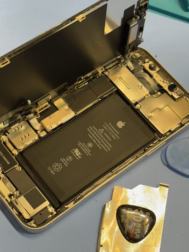 iPhone12　バッテリー交換