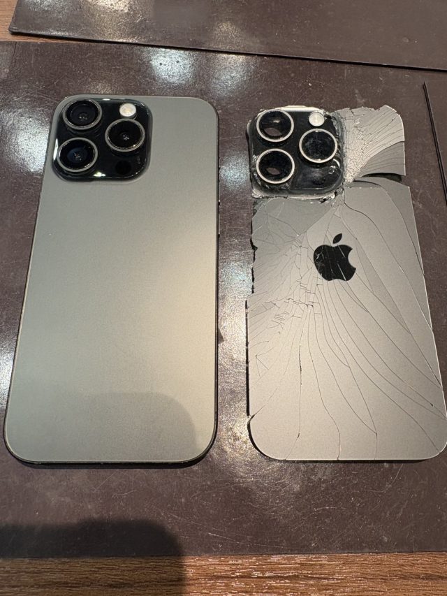 iPhone15pro　背面修理
