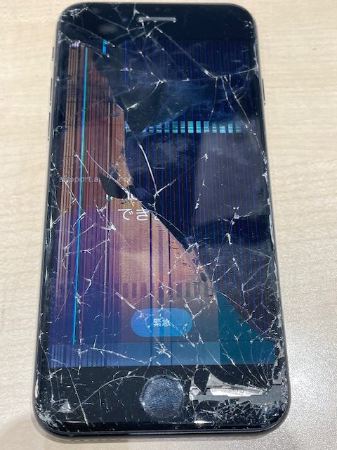 iPhoneSE3世代 画面割れ交換修理