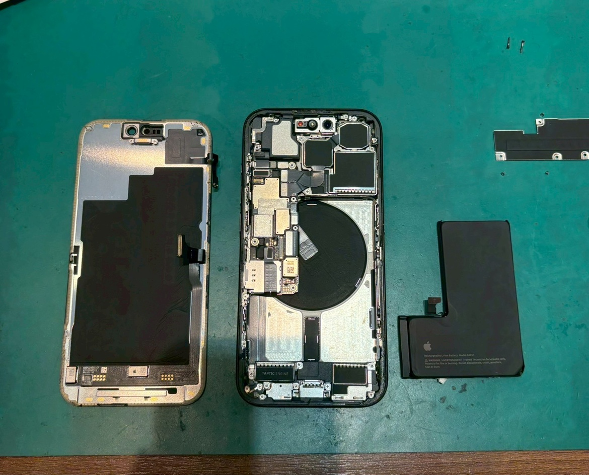 【修理事例】iPhone15proバッテリー交換を解説します！