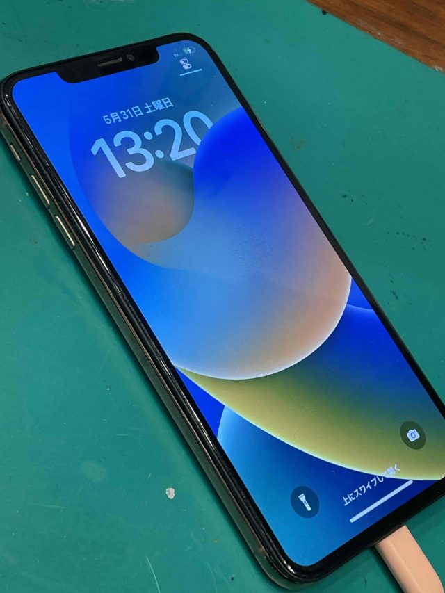 iPhoneXSMAX　コネクタ交換