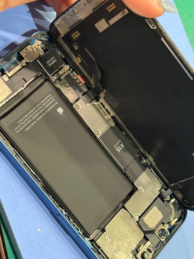 iPhone13　水没復旧