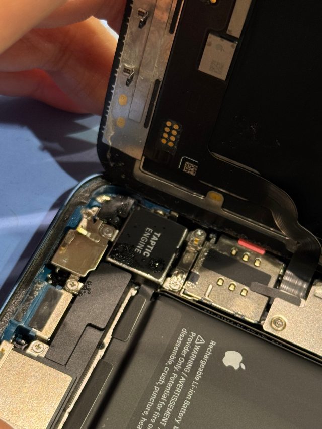 iPhone13　水没復旧