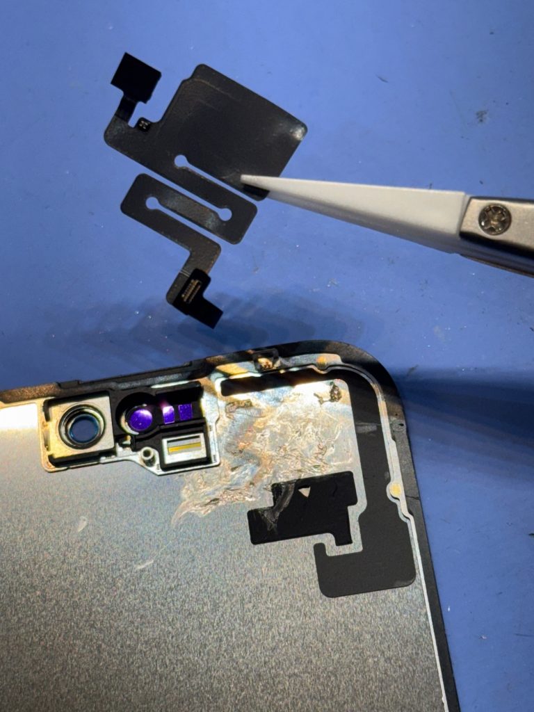 iPhone16　画面修理