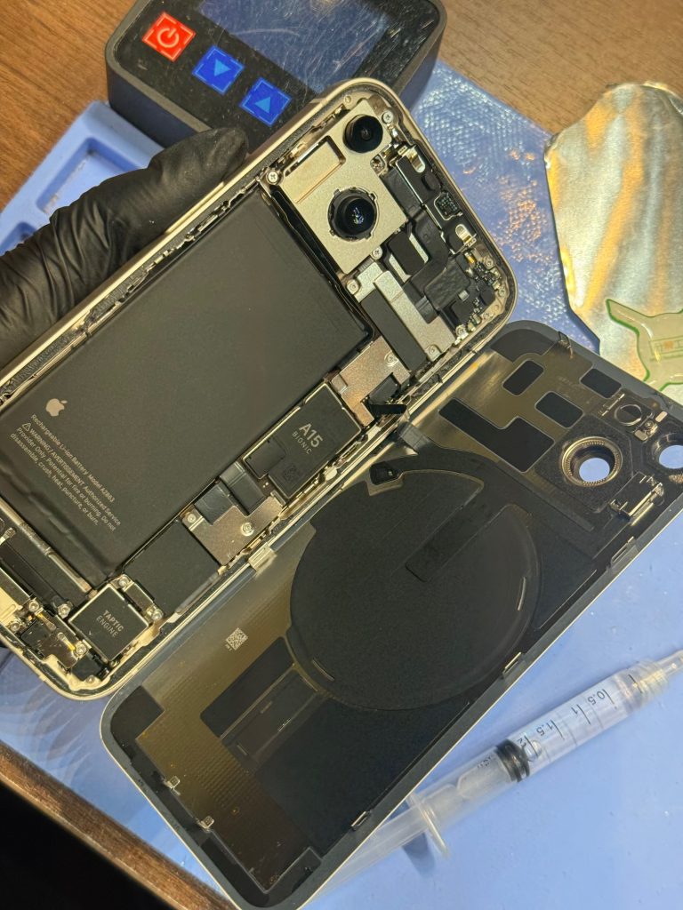 iPhone14 最大容量83%のバッテリー交換 | iPhone