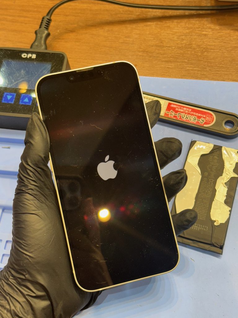 iPhone14　バッテリー交換