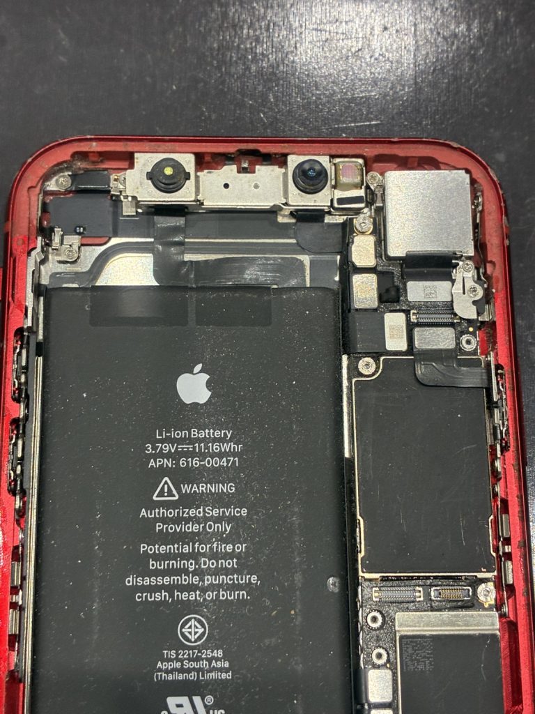iPhoneXR　iPhone修理　即日修理　iPhoneメンテナンス