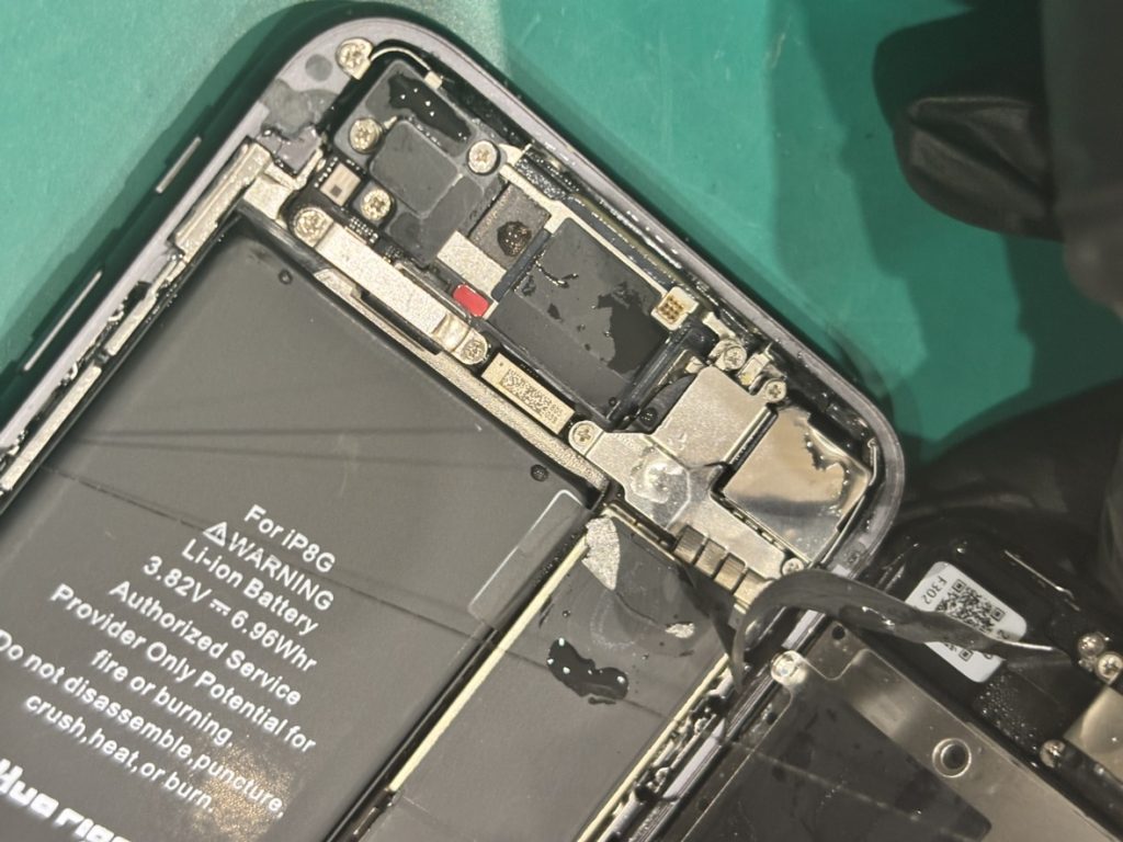 iPhoneSE3　水没　水没復旧作業　岸和田市　和泉市　スマートクールららぽーと和泉店