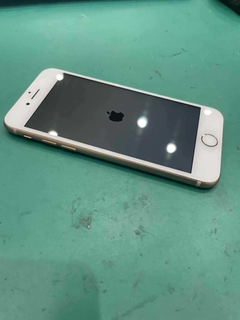 iPhone8