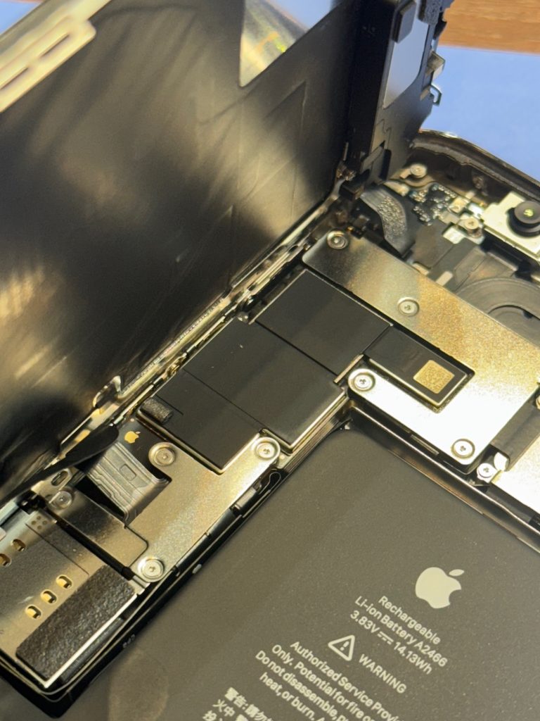 iPhone12ProMax　バッテリー交換
