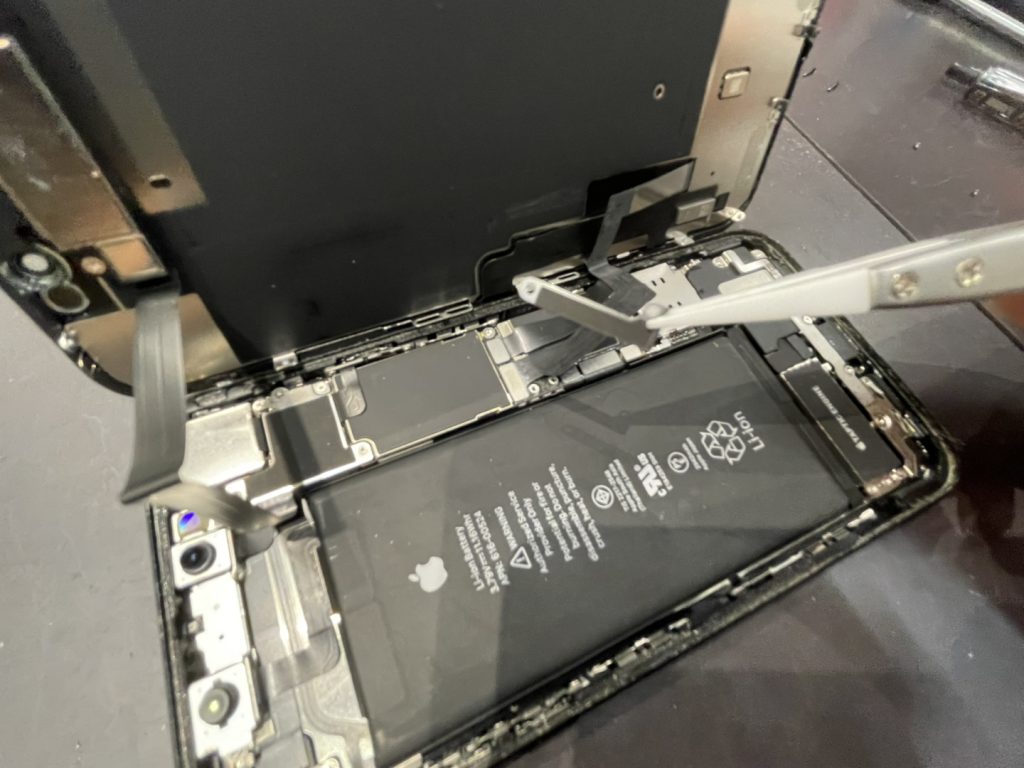 iPhoneXR　内部
