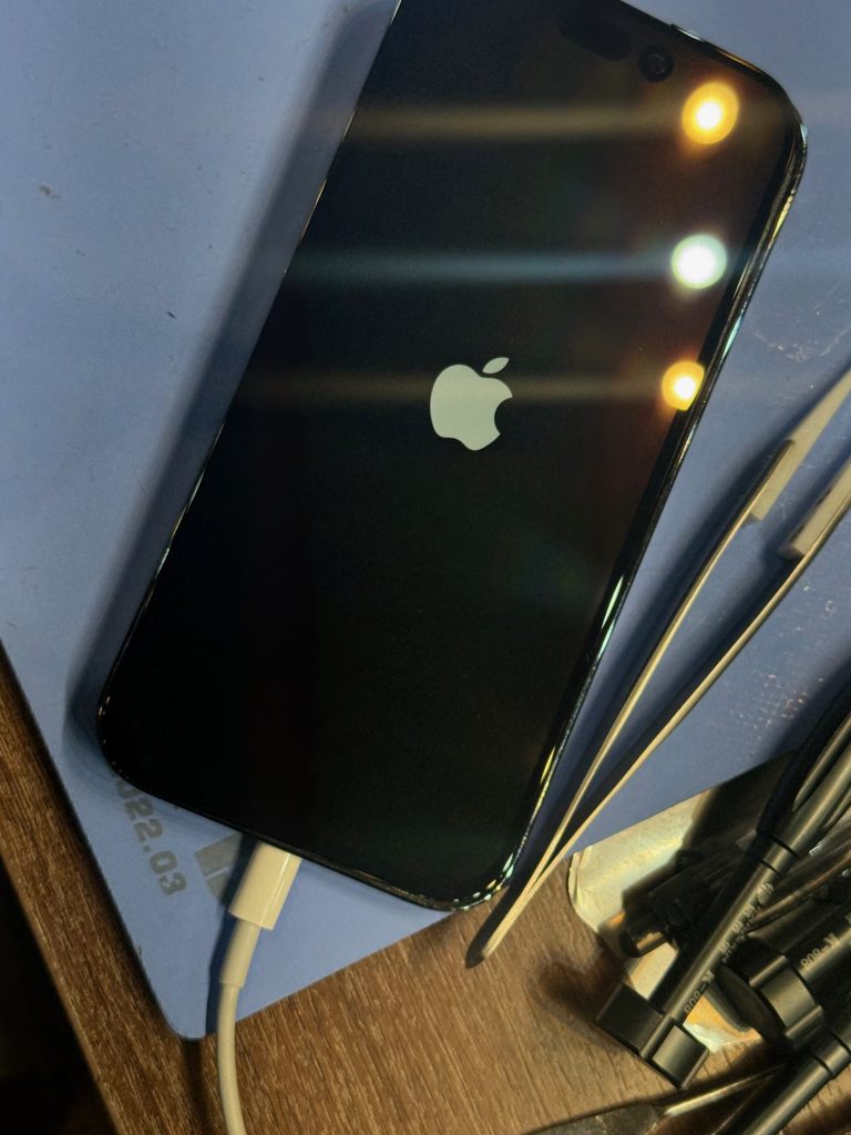 iPhone14Pro　画面修理