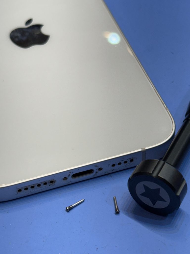 iPhone14Plus　バッテリー交換