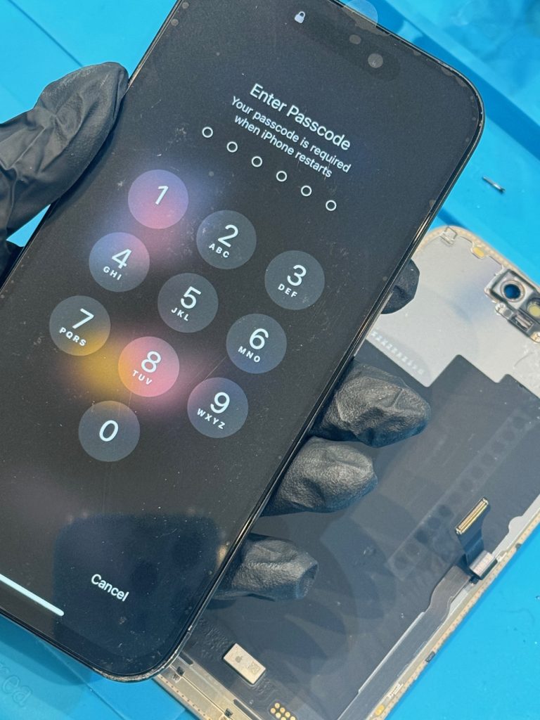iPhone14　画面修理