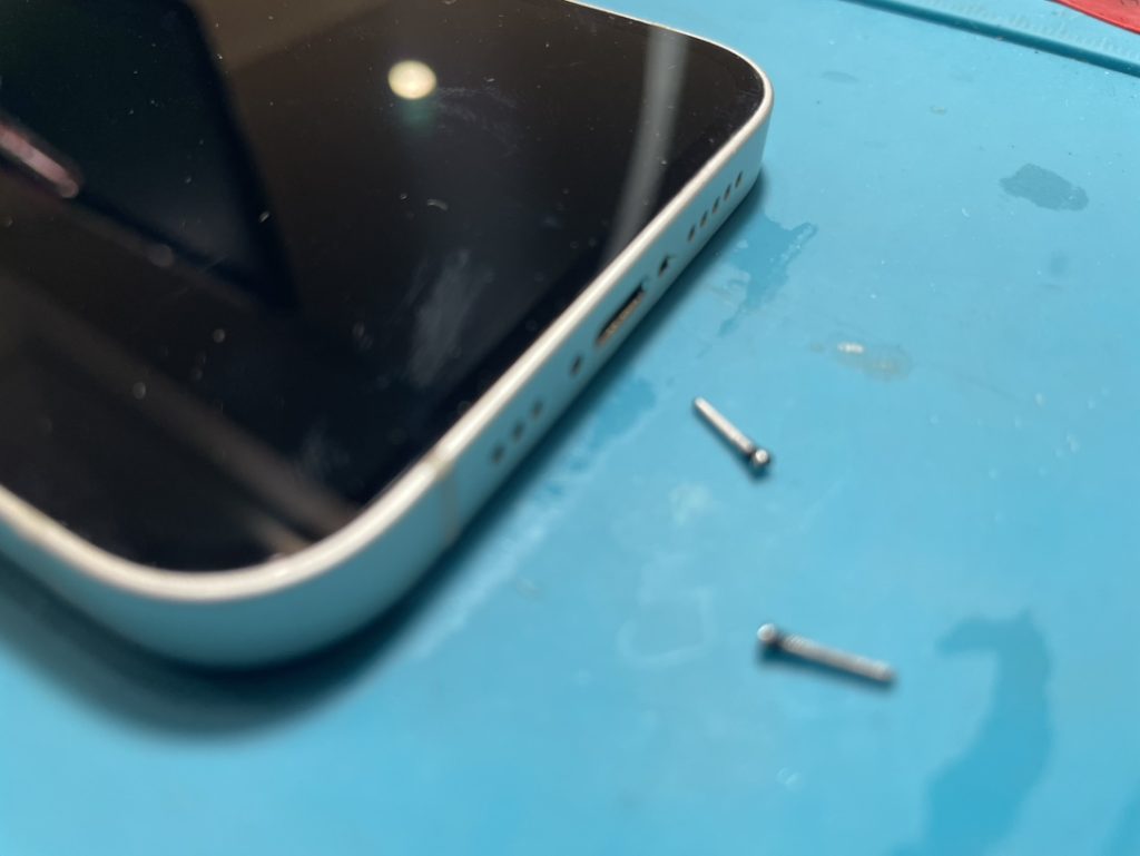 iPhone14　バッテリー交換