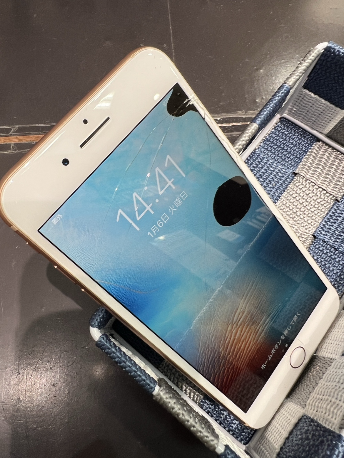 iPhone８plus　画面交換