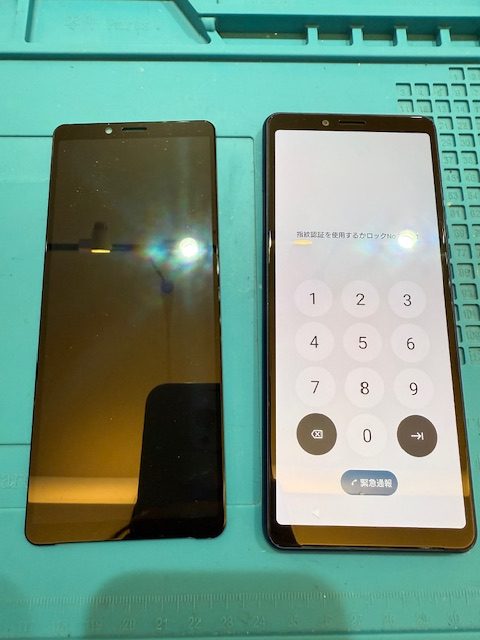 Xperia10Ⅱ　液晶損傷修理
