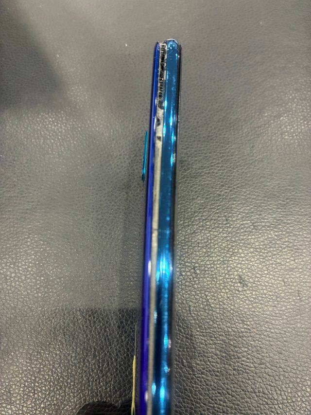 Huawei　P30lite　バッテリー膨張　バッテリー交換　Android修理