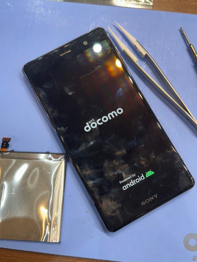 Xperia XZ2 Premium　SO04K　バッテリー交換