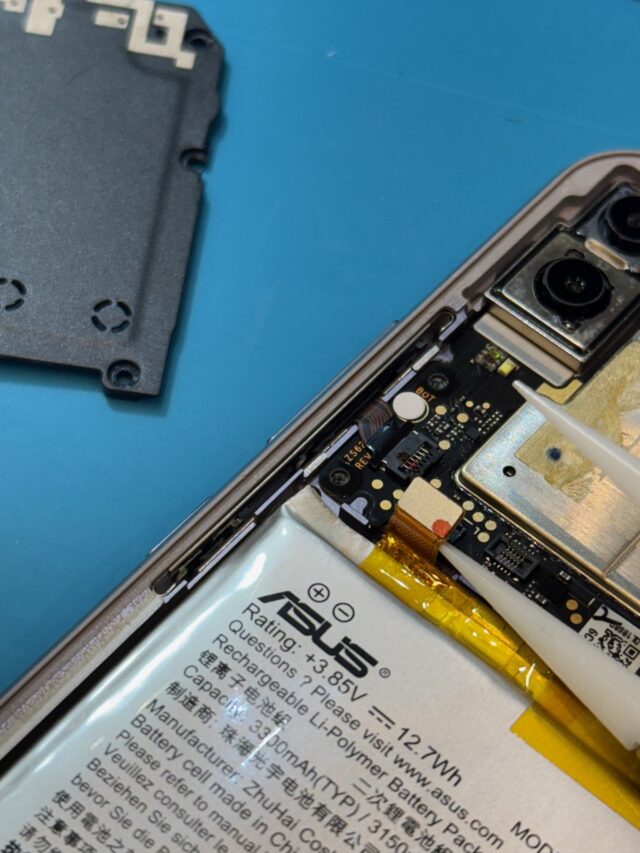 ZenFone5 バッテリー交換