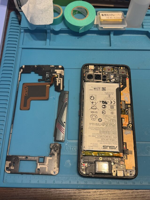 ROG Phone3液晶バッテリー交換