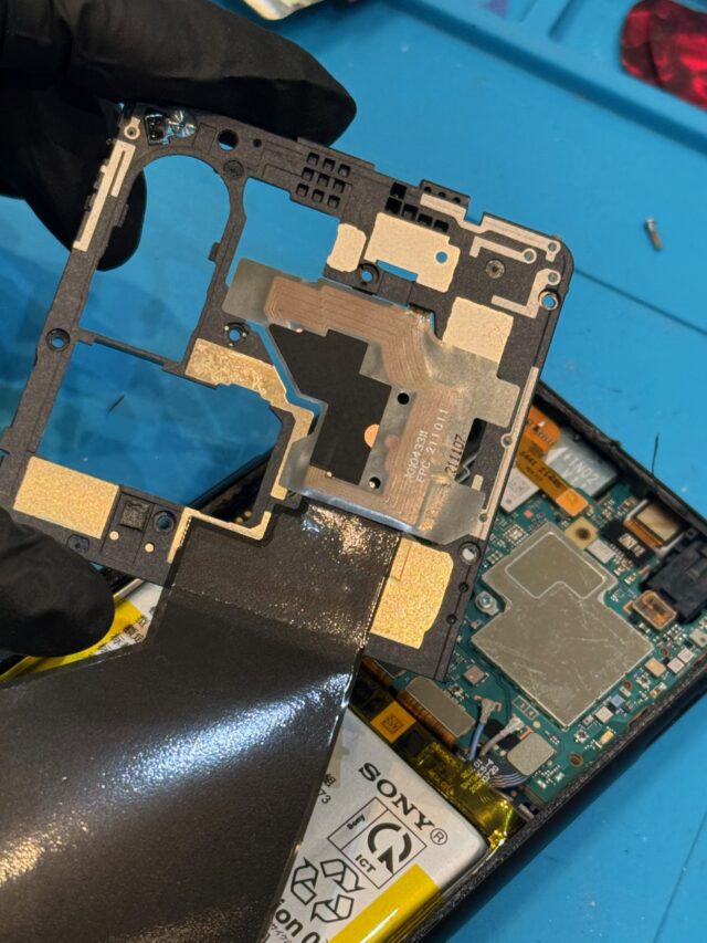 Xperia 5 III　画面修理