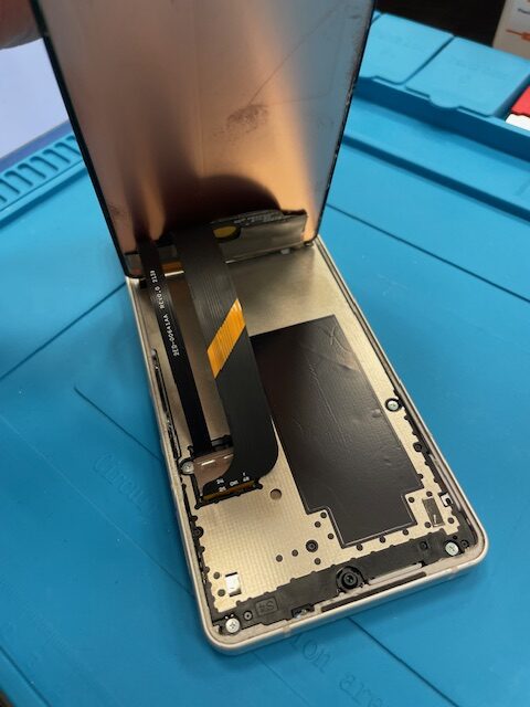 AQUOSsense6操作不可修理