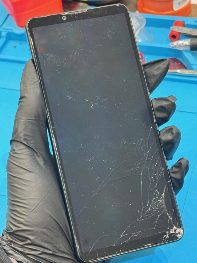 Xperia 10 IV　画面修理
