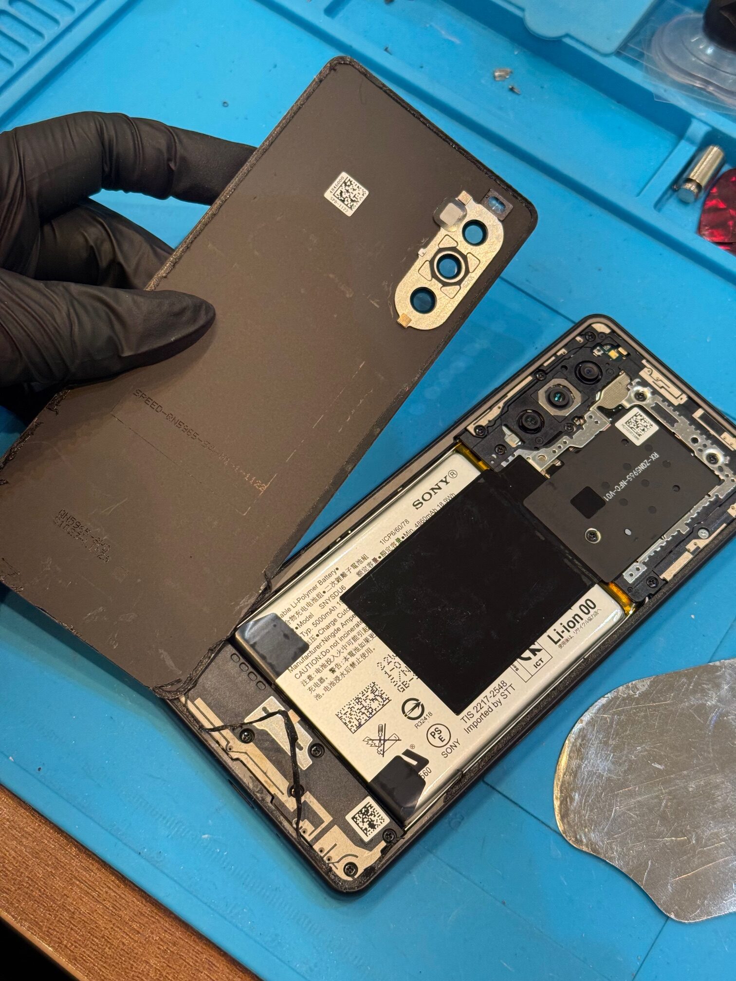 Xperia 10 IV(SO-52C)画面割れ修理も即日対応